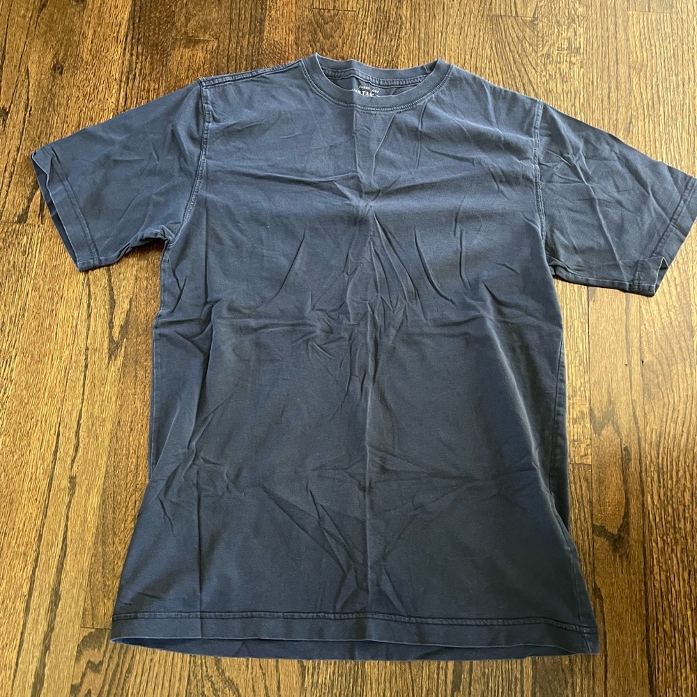 mens navy tshirt